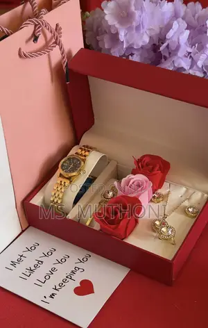  My Heart Loves You Valentines Ladies Gift Hamper 