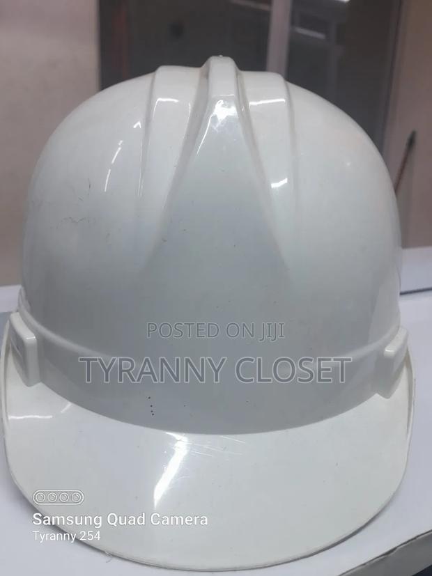 Heavy/Light Weight Helmets - thumbnail 3