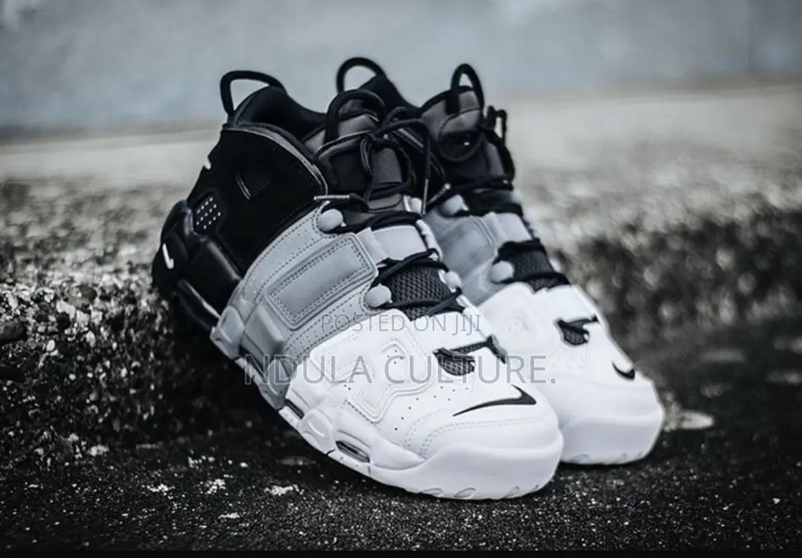 Nike Uptempo
