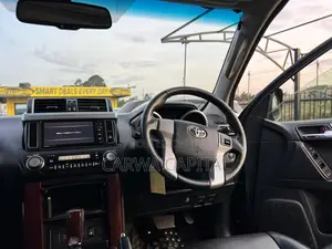 Toyota Land Cruiser Prado 2015 Black