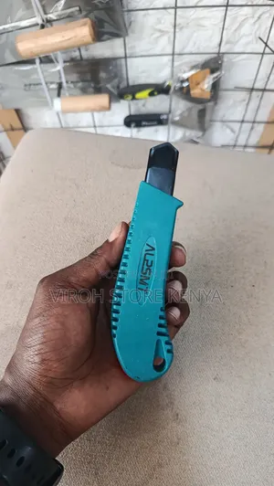 Cutter Box Cutter