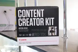 Canon Eos R50 Content Creator Kit