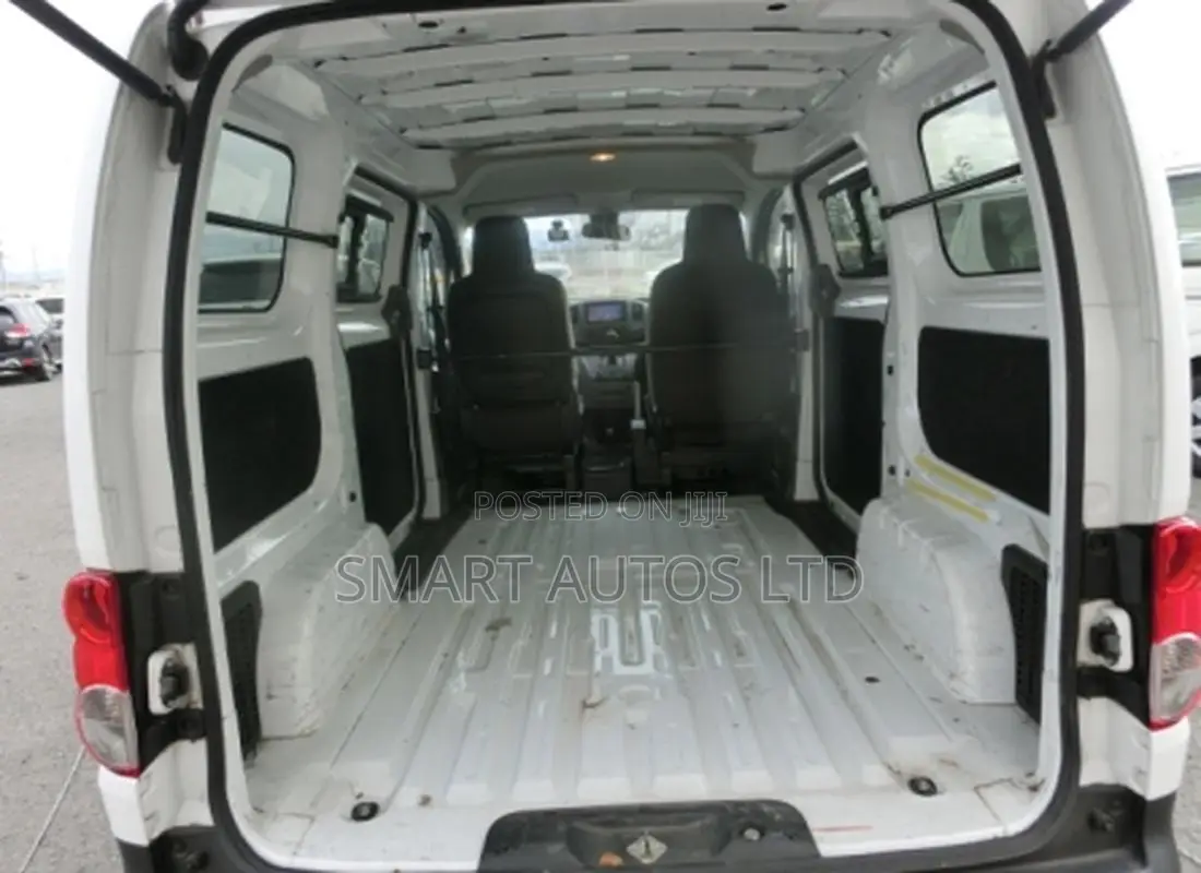 Nissan Vanette 2020 White