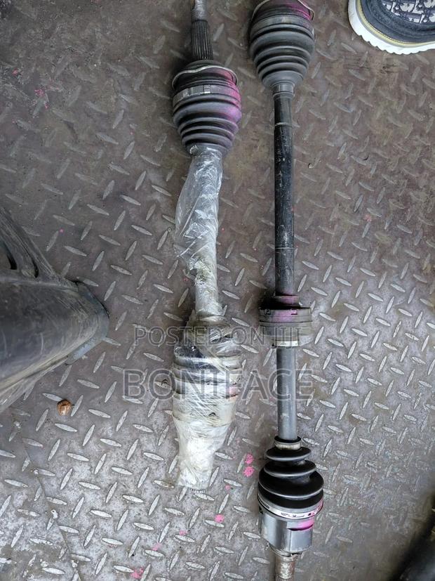 Driveshafts Toyota Belta