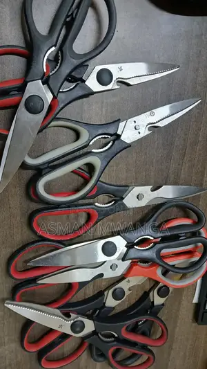 Makasi Ya Kukata
