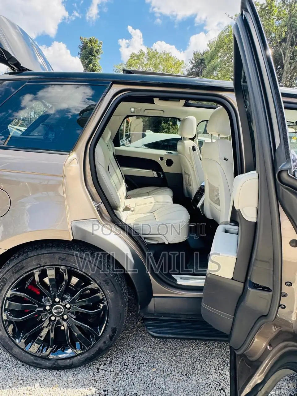 Land Rover Range Rover Sport SE Td6 4x4 (3.0L 6cyl 8A) 2016 Gold
