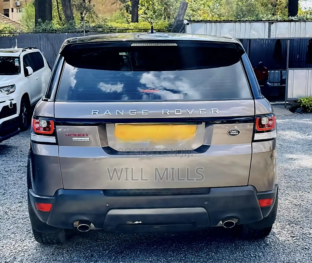 Land Rover Range Rover Sport SE Td6 4x4 (3.0L 6cyl 8A) 2016 Gold