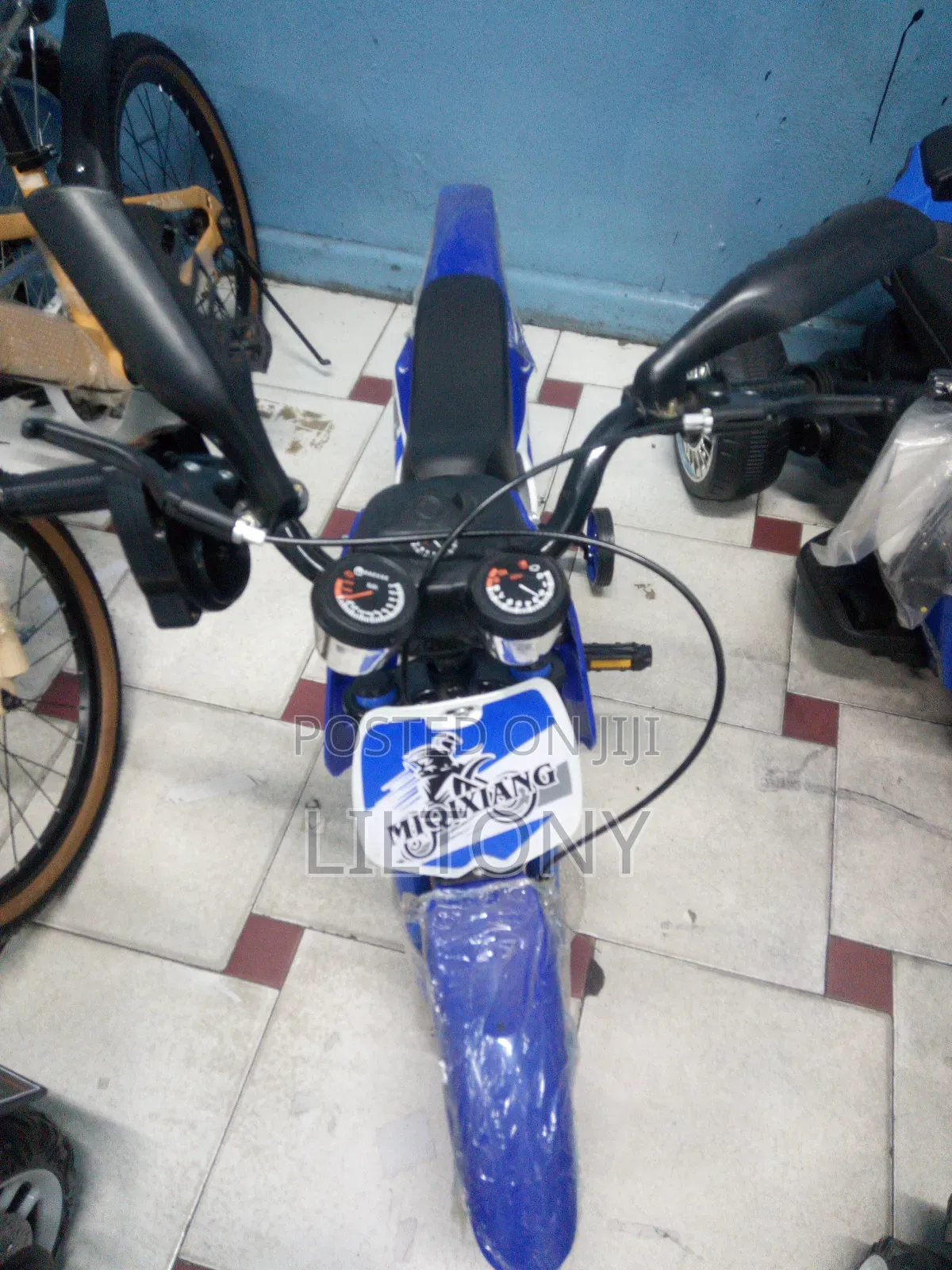 Kids Size 12 Dirt Biycle
