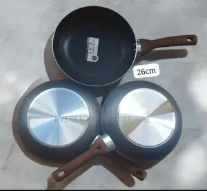 Black Concave Frying Pan