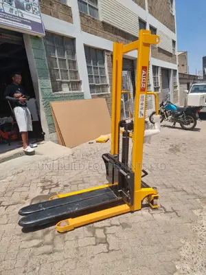 Hydraulic Hand Stacker