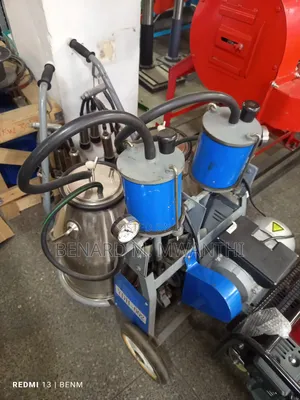 Milking Machine(Double Bucket)