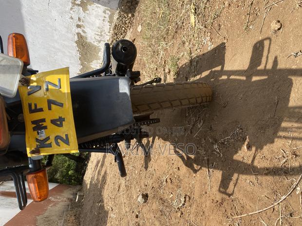 Honda CB 2021 Red - thumbnail 2