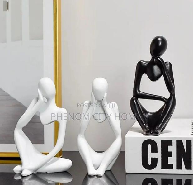 Creative Resin Decor Statues - thumbnail 2