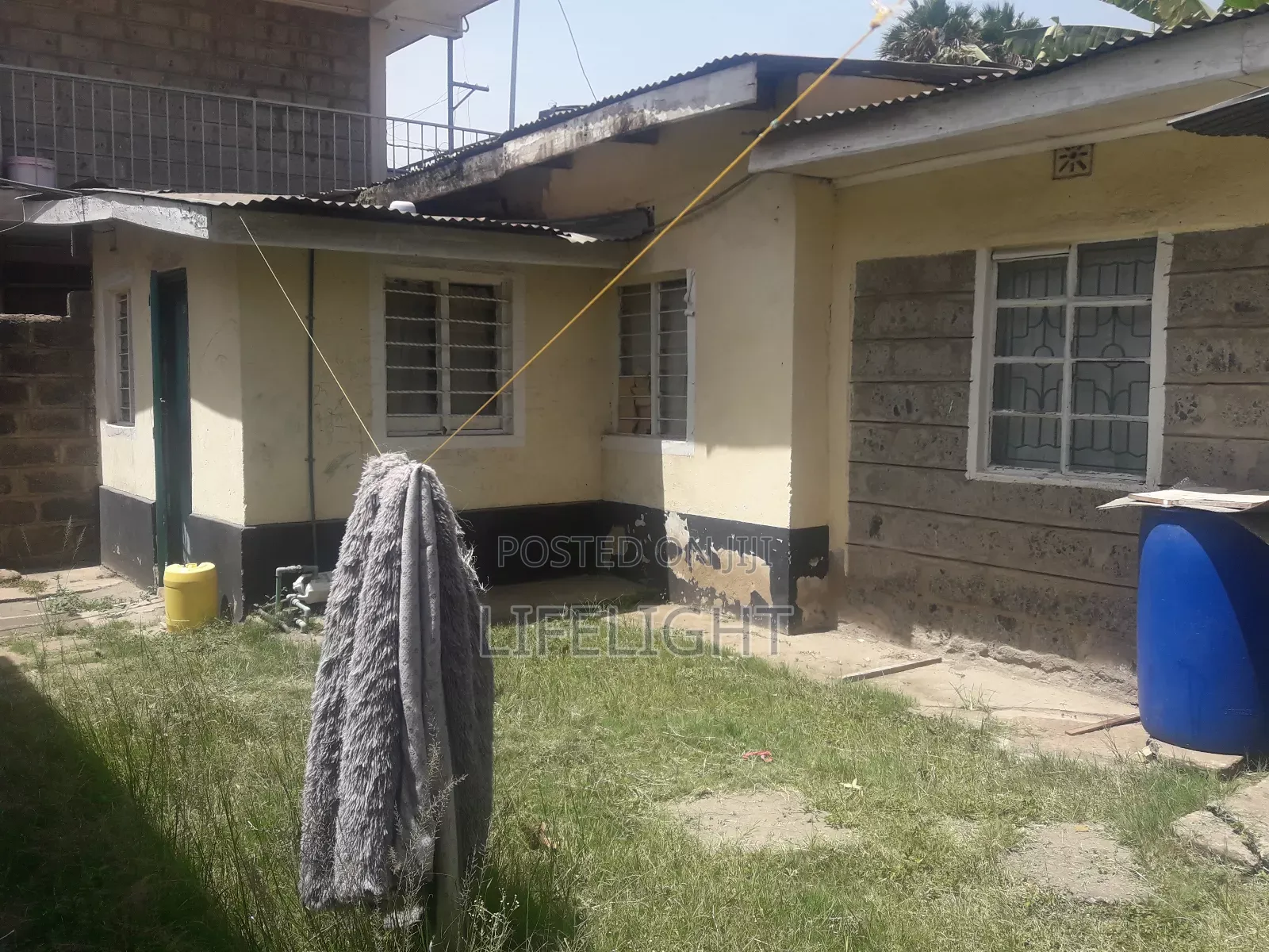 4bdrm House in Old Donholm Estate, Caltex for sale