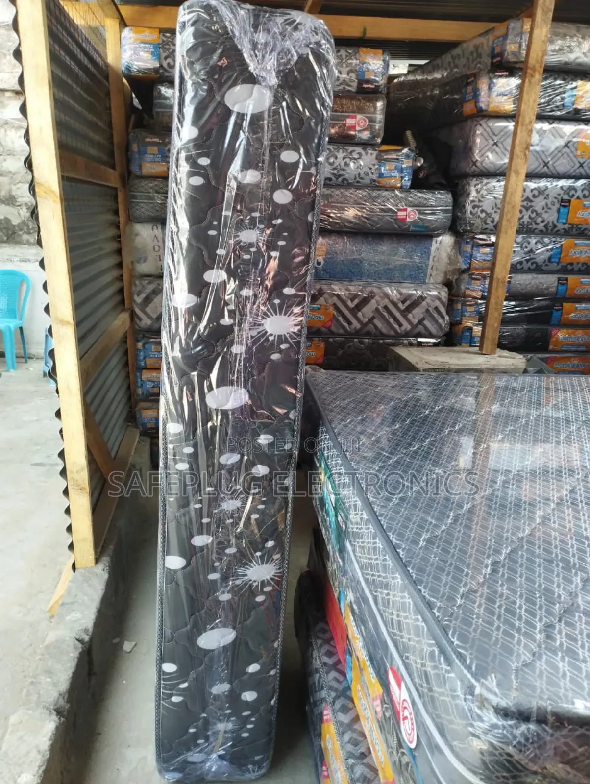 Mattress Quality 8" Medium Firm Mattress -3 by 6 *8 Inches Quilted