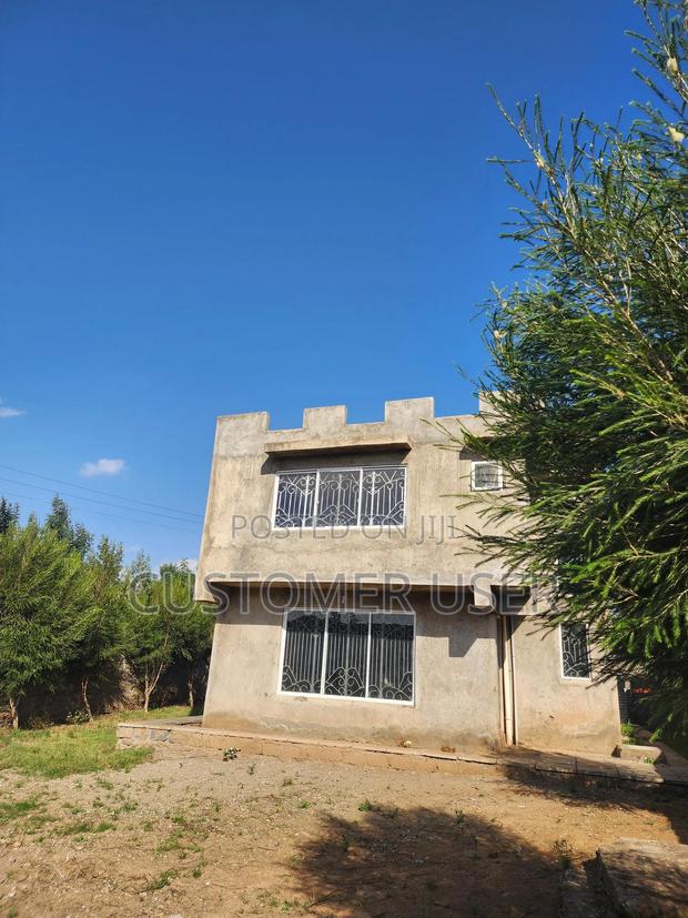 3bdrm Mansion in Nguirubi, Ndeiya for sale