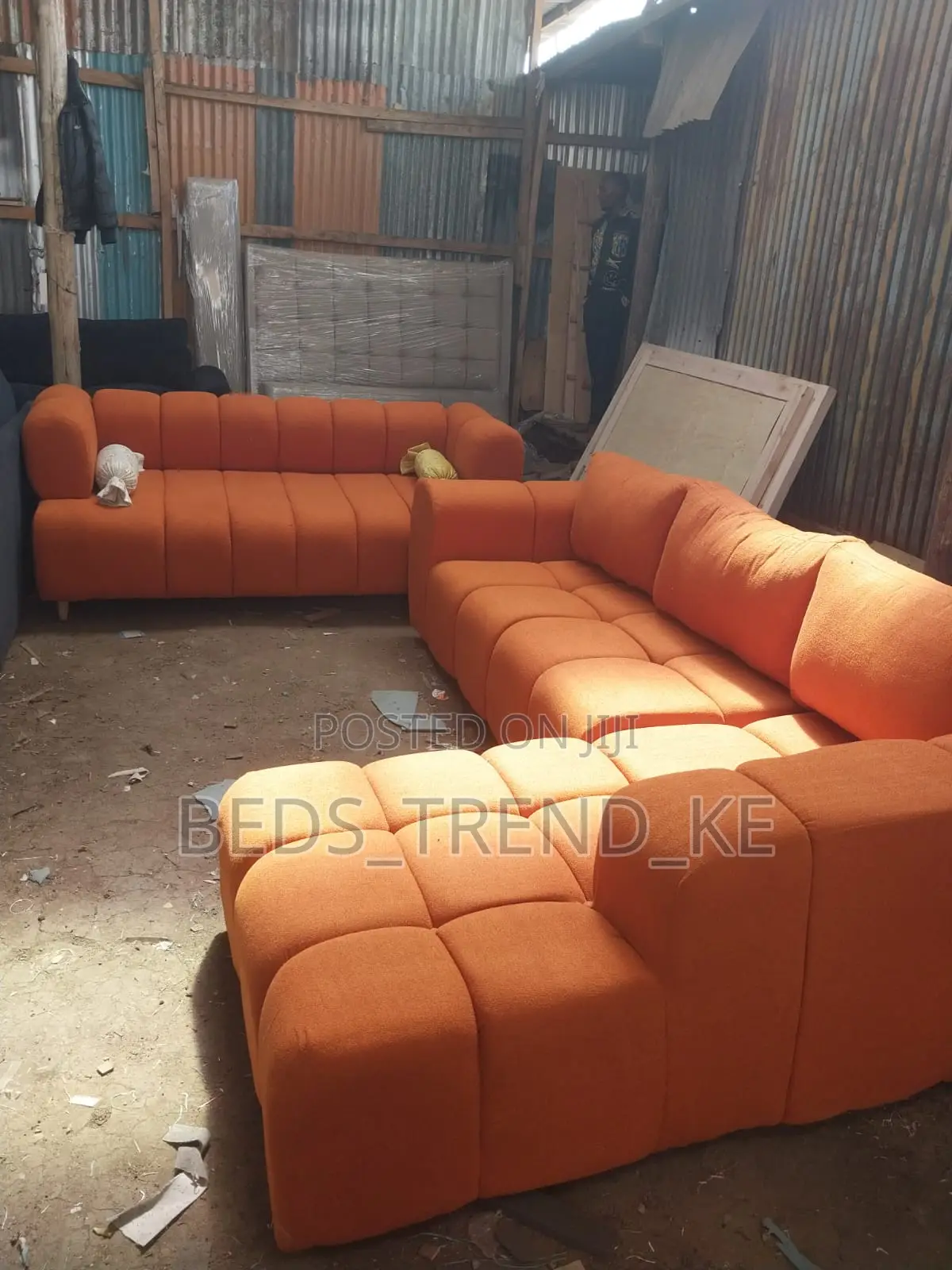 Charming Warm 6 Seater Bubble L Seat