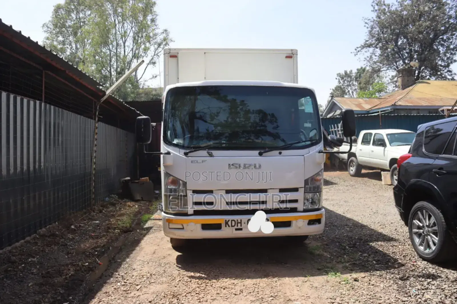 Isuzu Elf Truck 2014 White