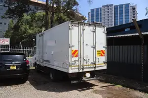 Isuzu Elf Truck 2014 White