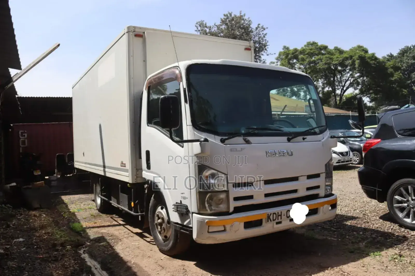 Isuzu Elf Truck 2014 White