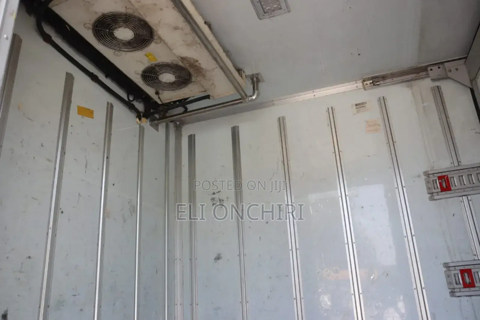 Isuzu Elf Truck 2014 White