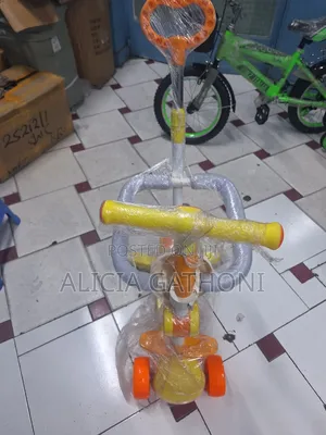 Kids Scooter 2_5yrs With Push Handle