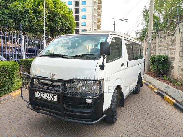 Toyota HiAce 2007 White - thumbnail 16