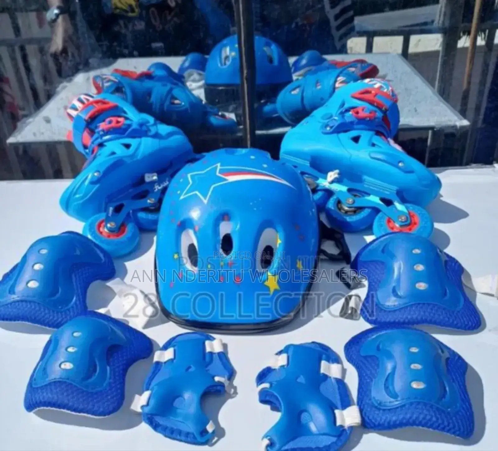 Skates for Kids Medium. Full Set Skating Shoes