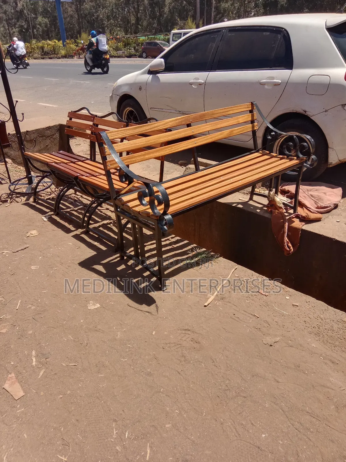 Deck Design of an Outdoor Benches Wooden Metallic