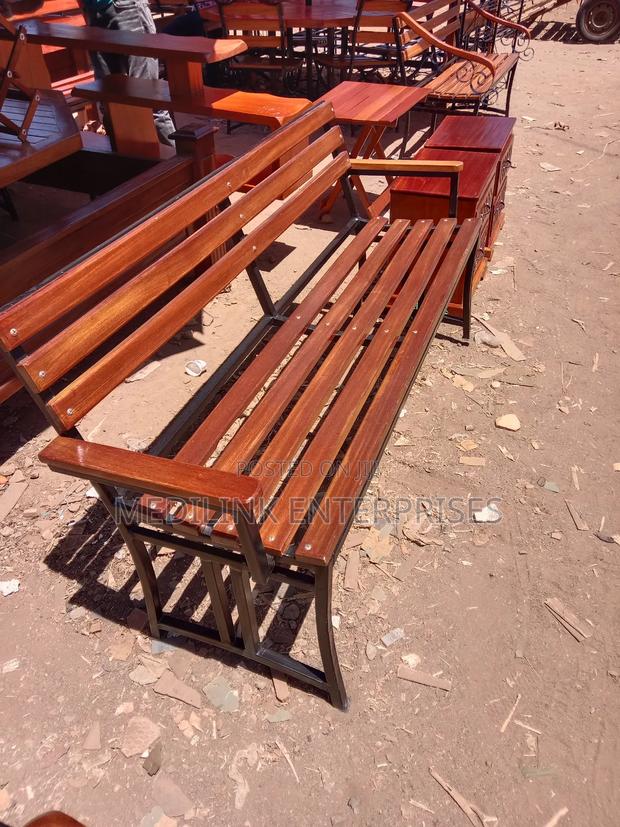 Flat Armrest Wooden Metallic Outdoor Bench
