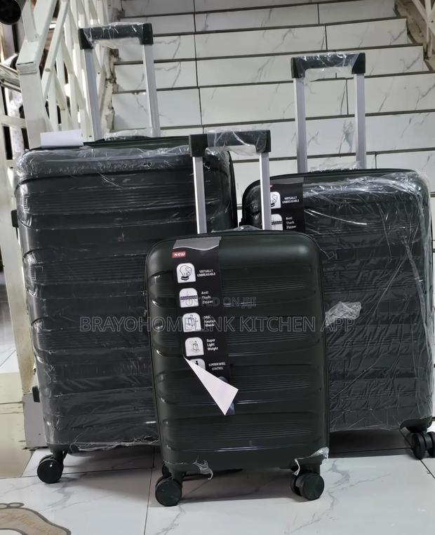 *3 in 1 Unbreakable Pp Suitcases - thumbnail 4