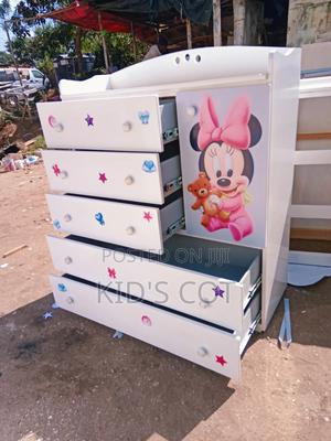 Girlie Chest of Drawers