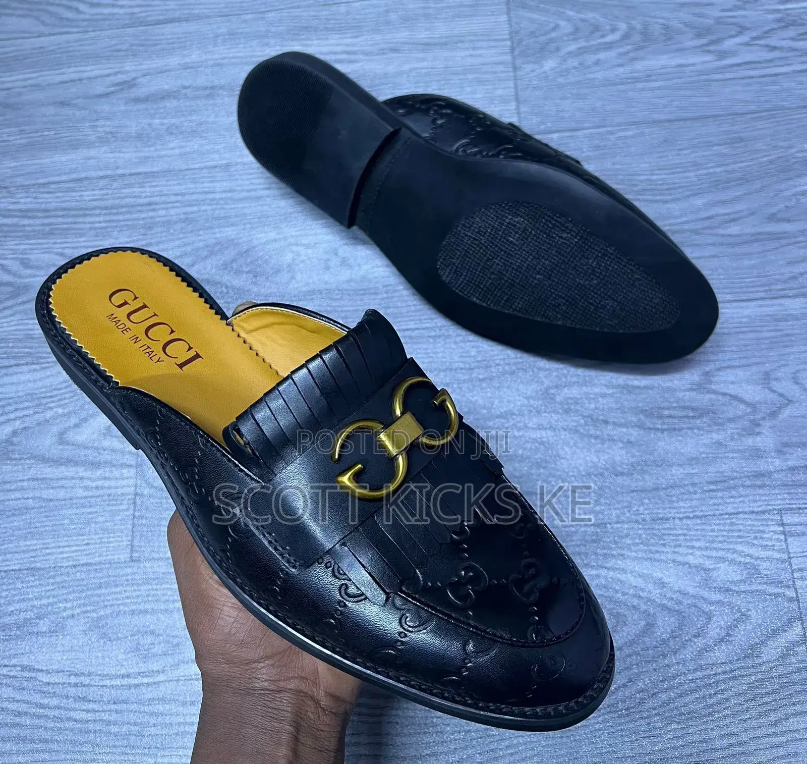 High Quality Official Mules.