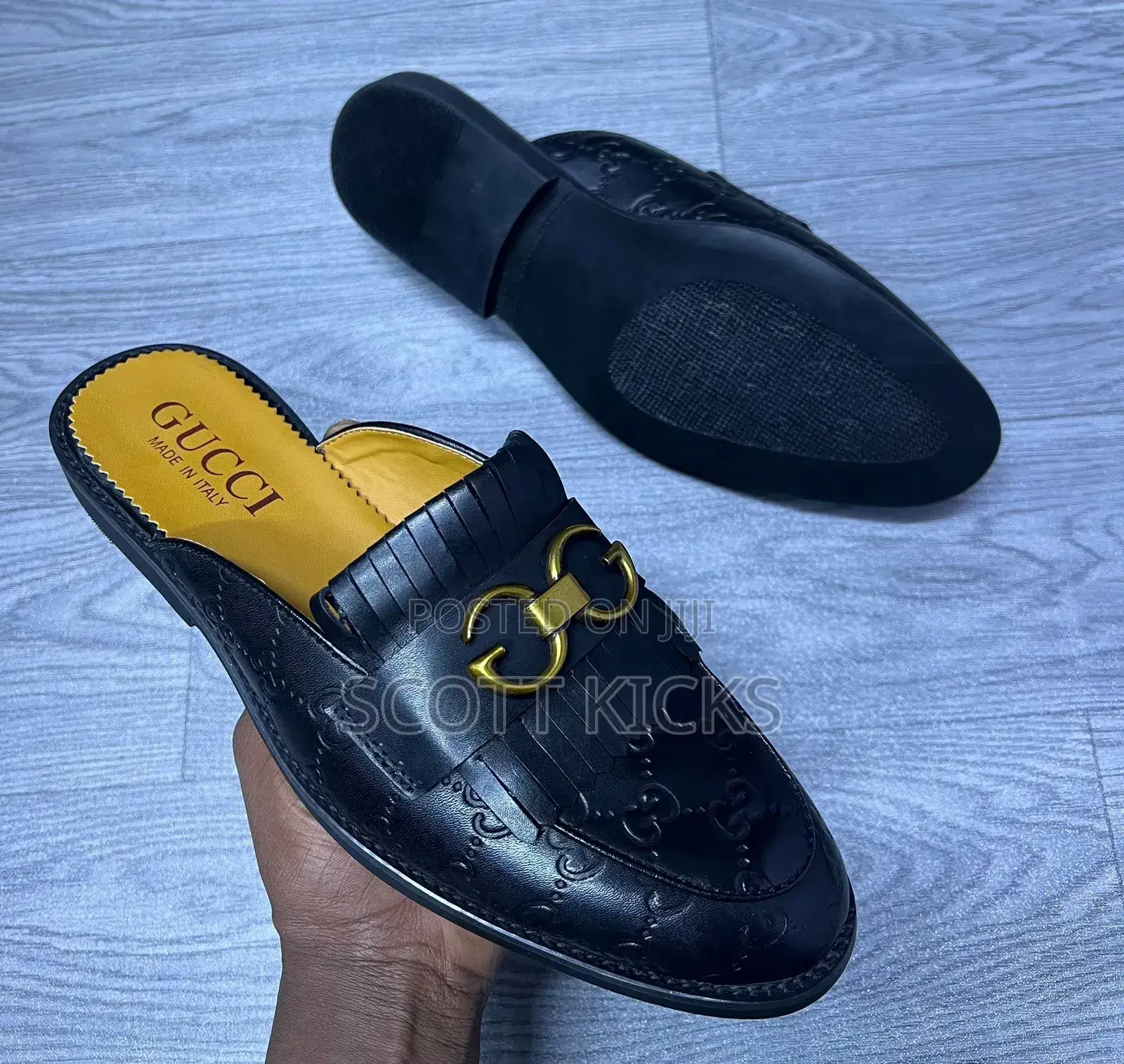 High Quality Official Mules.