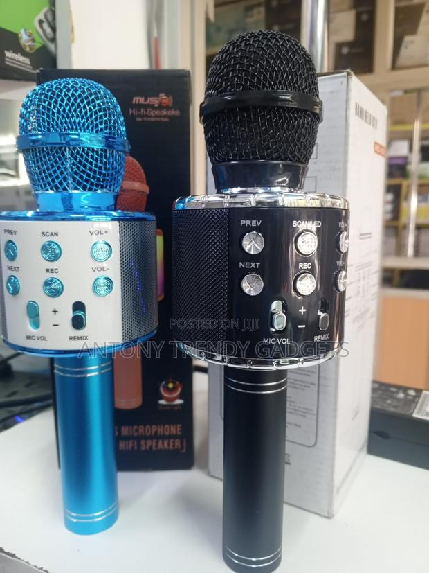 Portable Karaoke Microphone Bluetooth Speaker - thumbnail 3