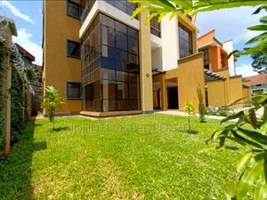 5bdrm Villa in Lavington for sale