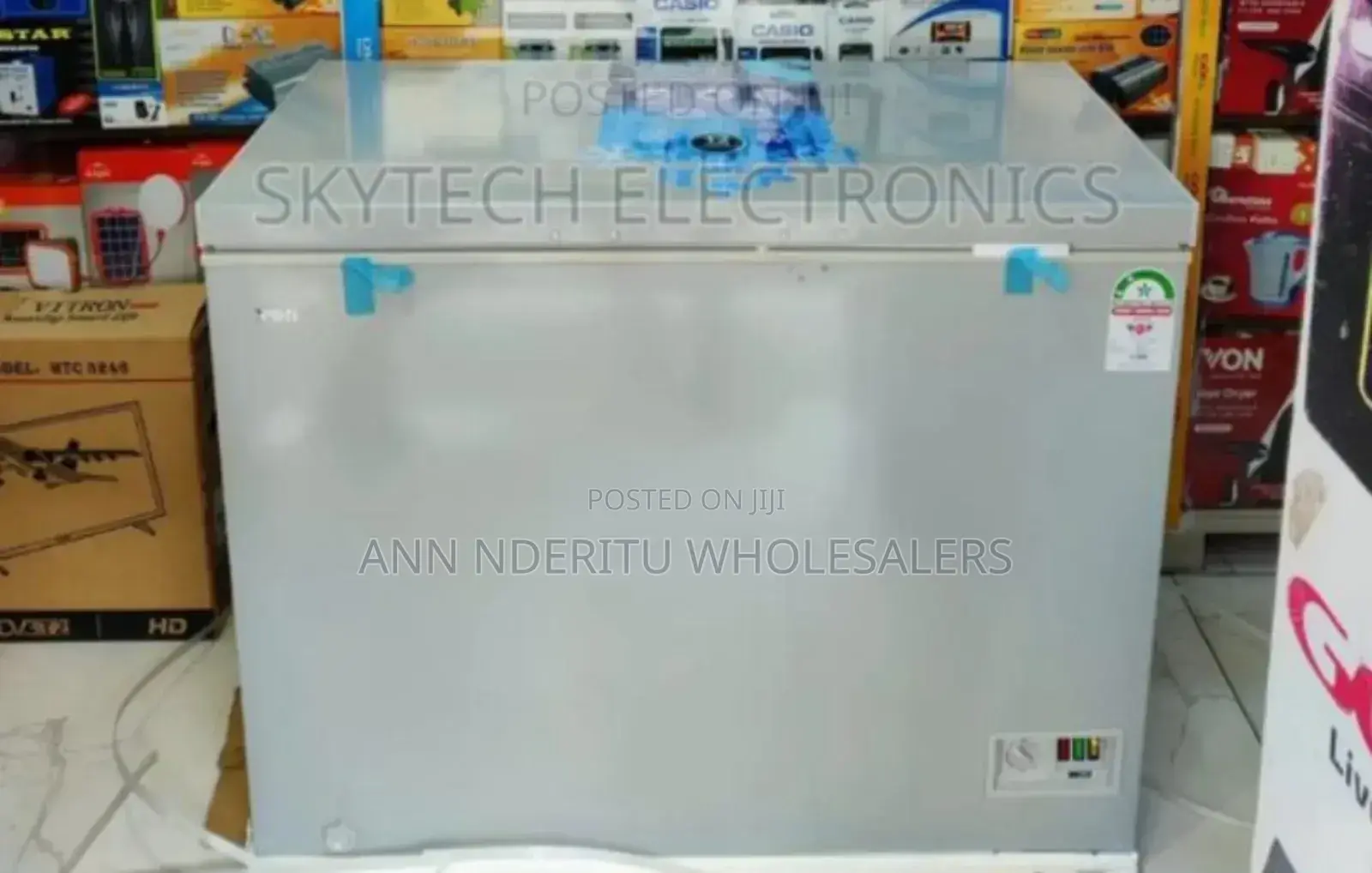 Colour Silver New Von 250l Freezer