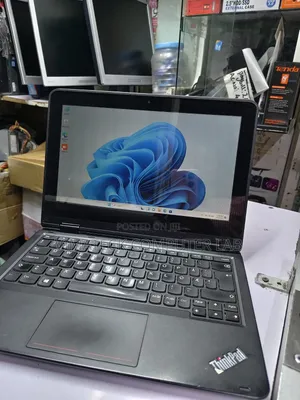 Laptop Lenovo Yoga 11e 8GB Intel Celeron SSD 128GB