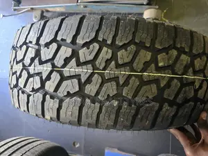 265/60r18 Falken Tyre