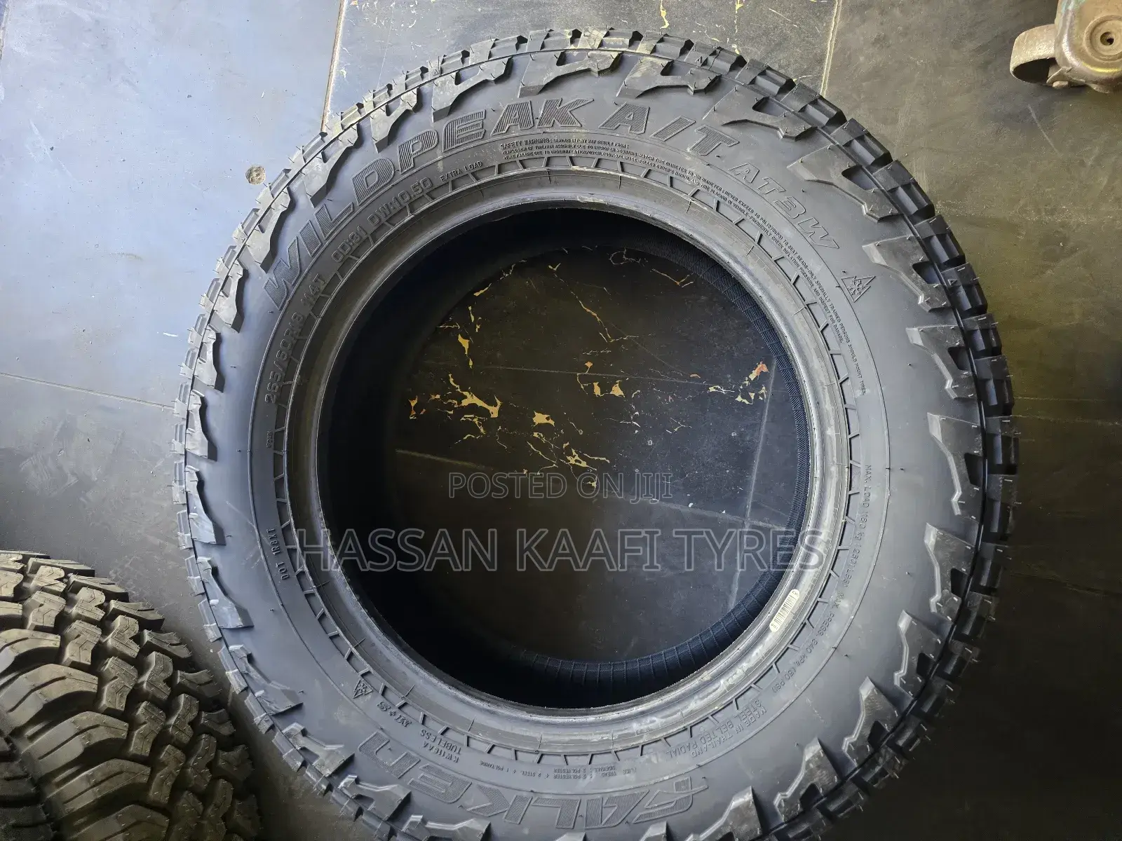 265/60r18 Falken Tyre