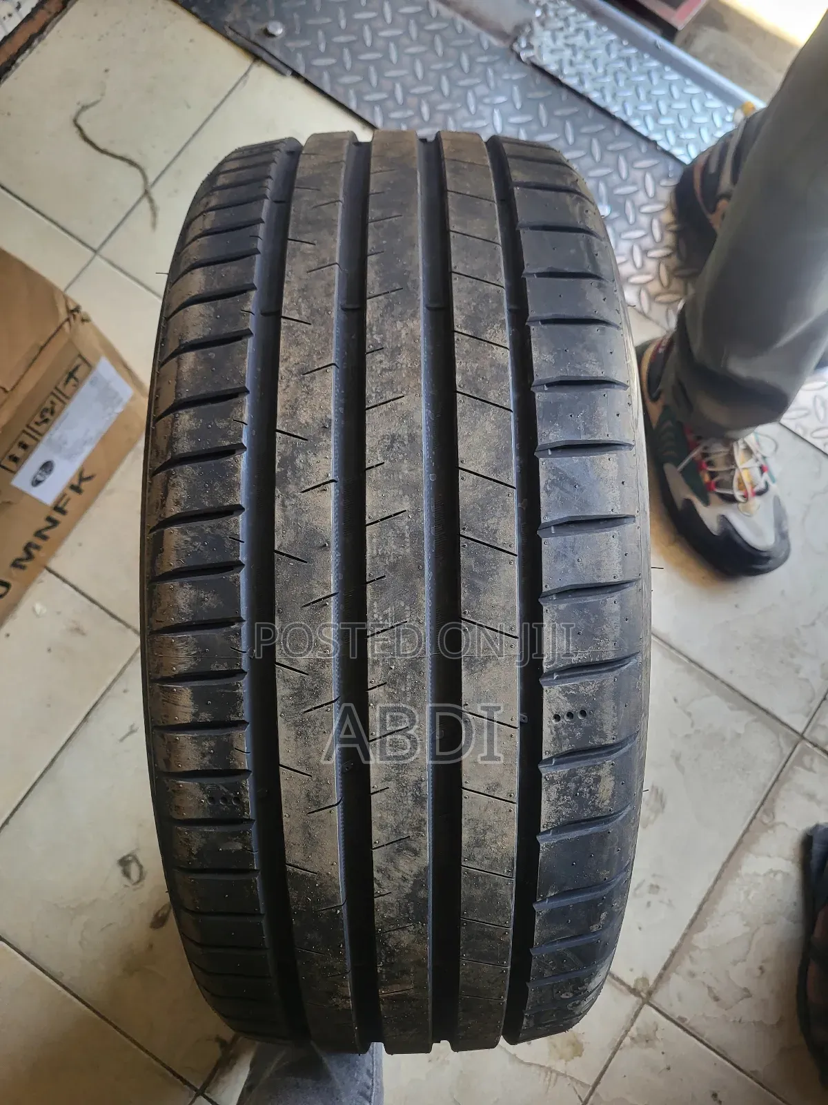 225/40zr18 Dovroad