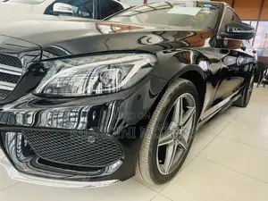 Mercedes-Benz C200 2019 Black