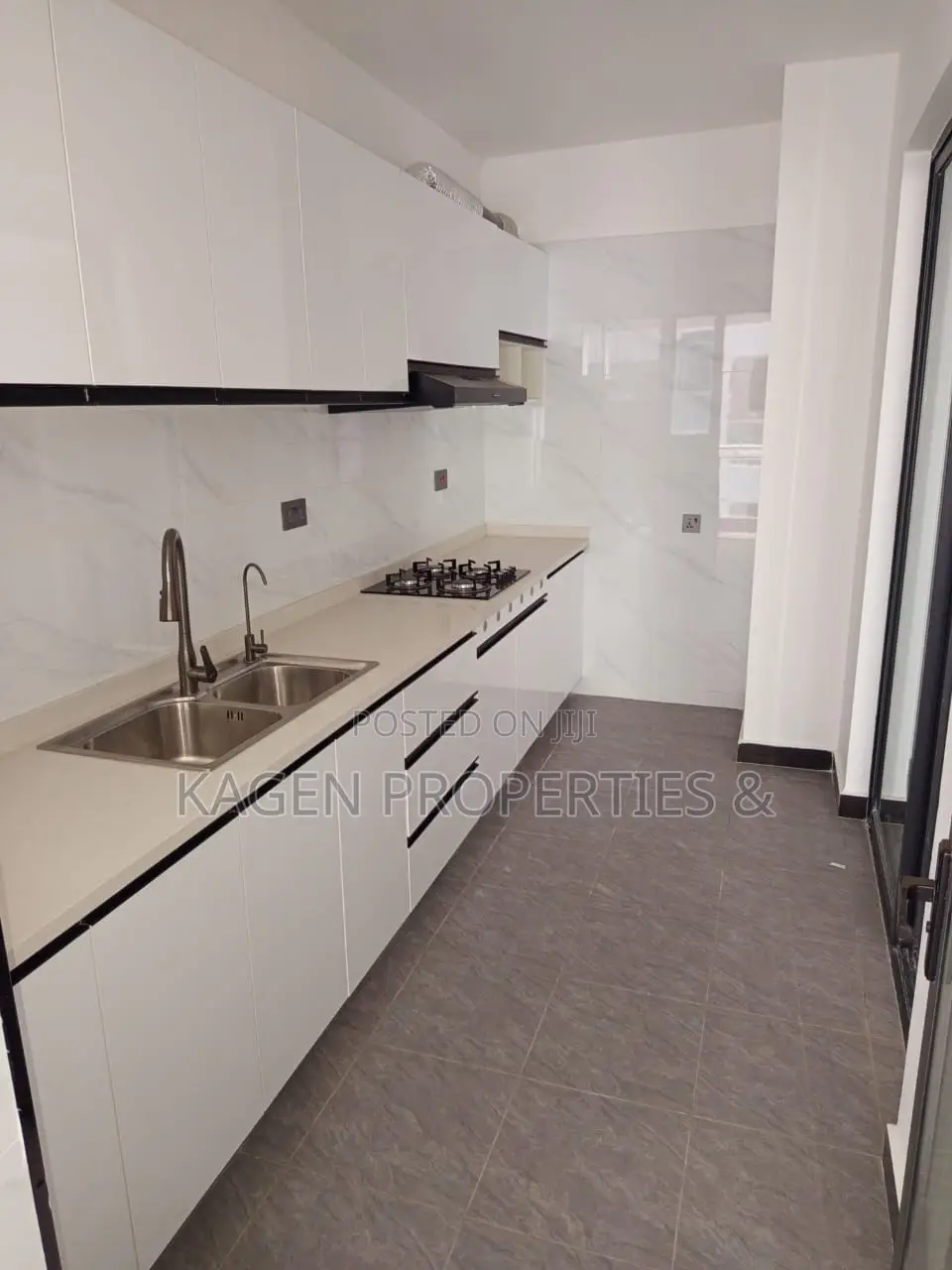 2bdrm Apartment in Valley Arcade for rent