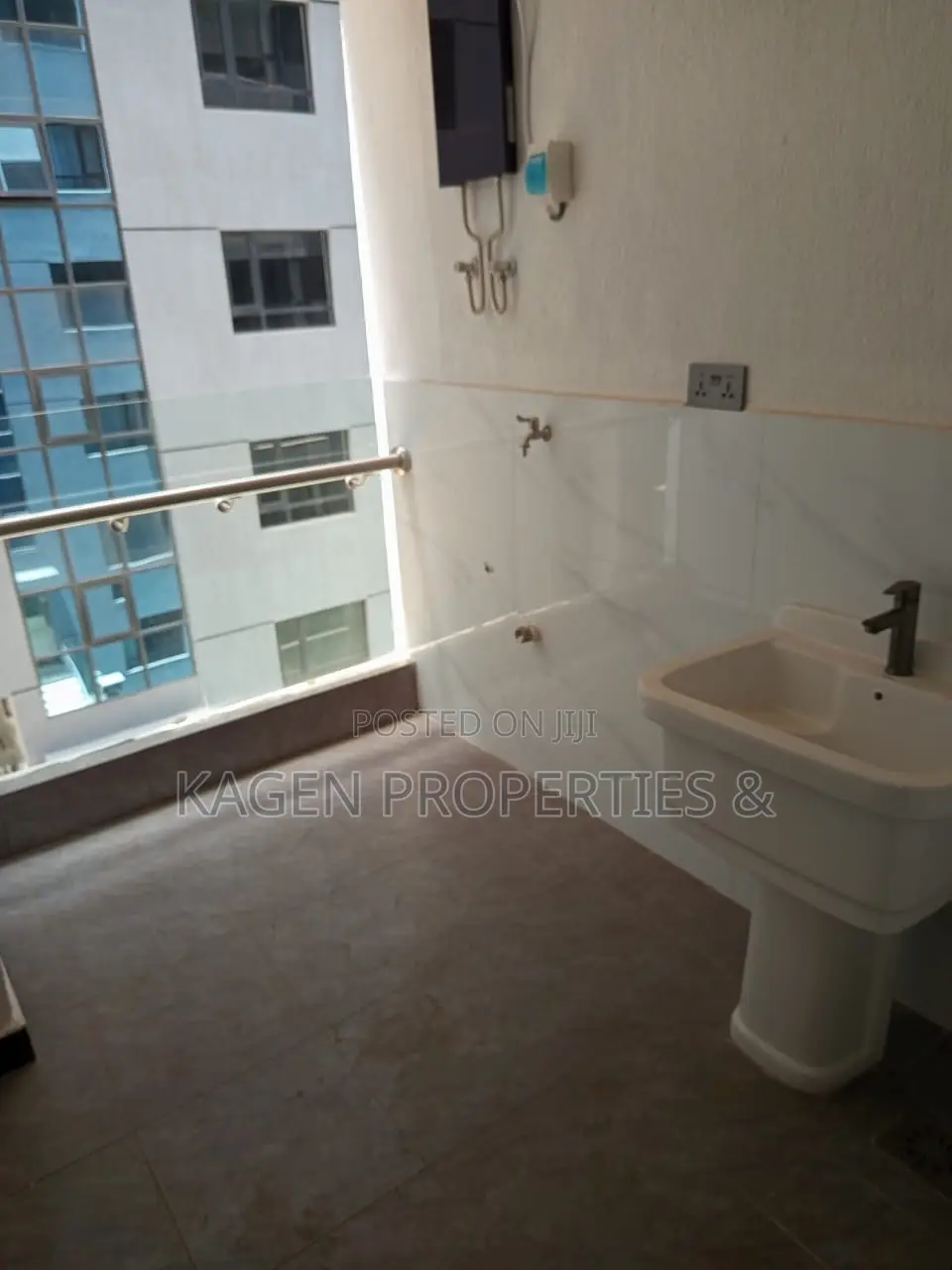 2bdrm Apartment in Valley Arcade for rent
