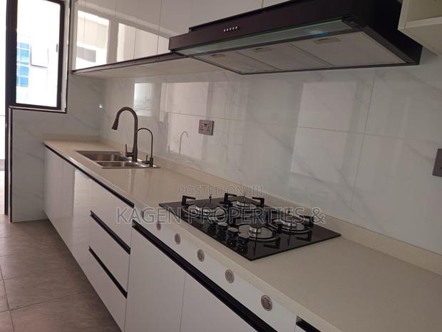 2bdrm Apartment in Valley Arcade for rent - thumbnail 11