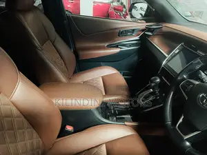 Toyota Harrier 2019 White
