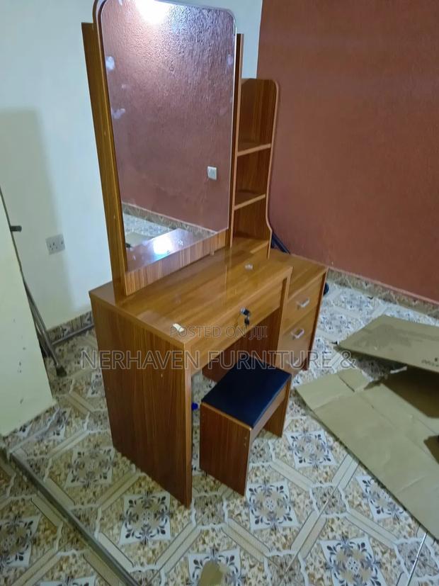 Modern Brown Dressing Table With Sliding Mirror Door