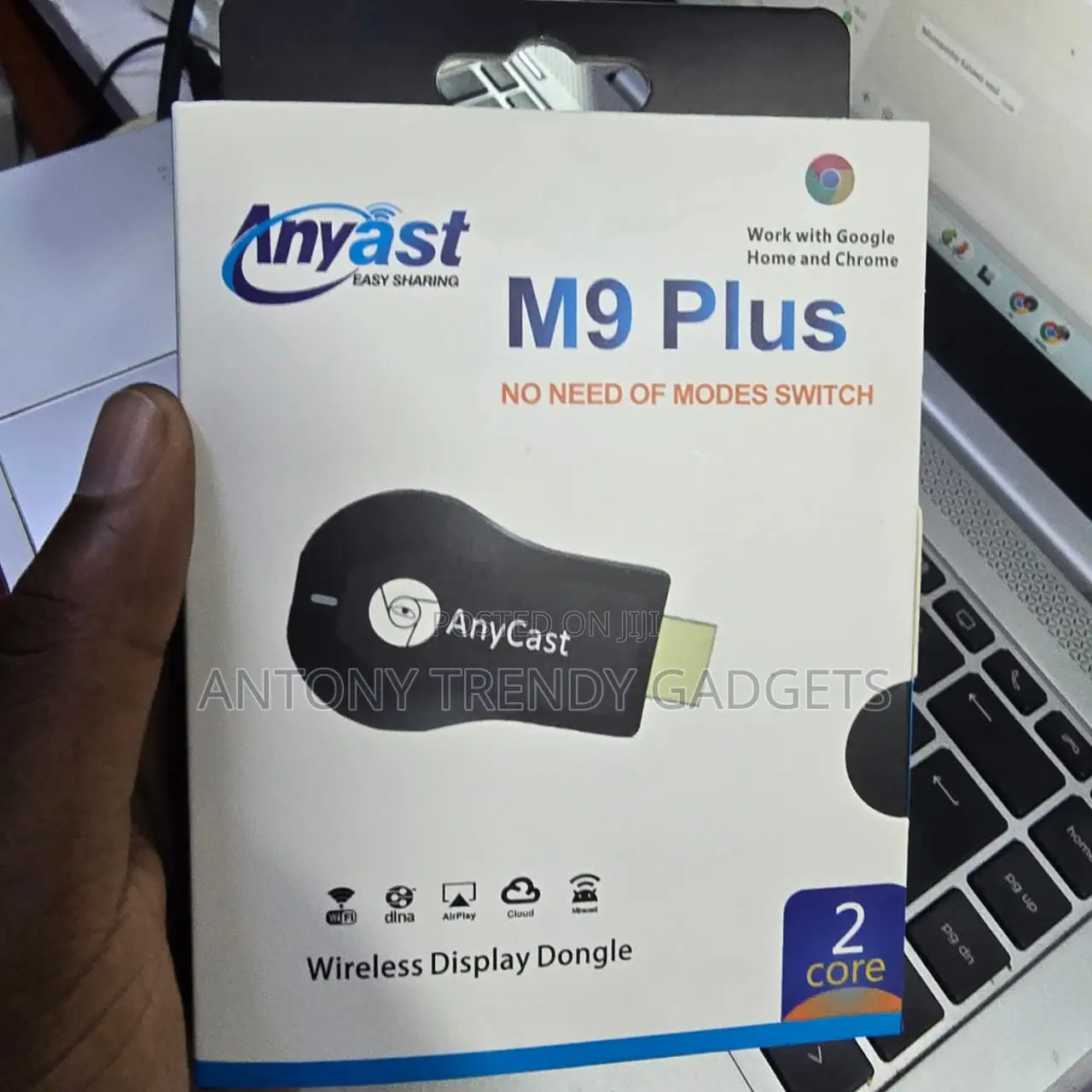 Wireless Screen Mirroring Dongle Anycast M9 Plus