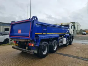 Man Tipper Double Steering 2018 White