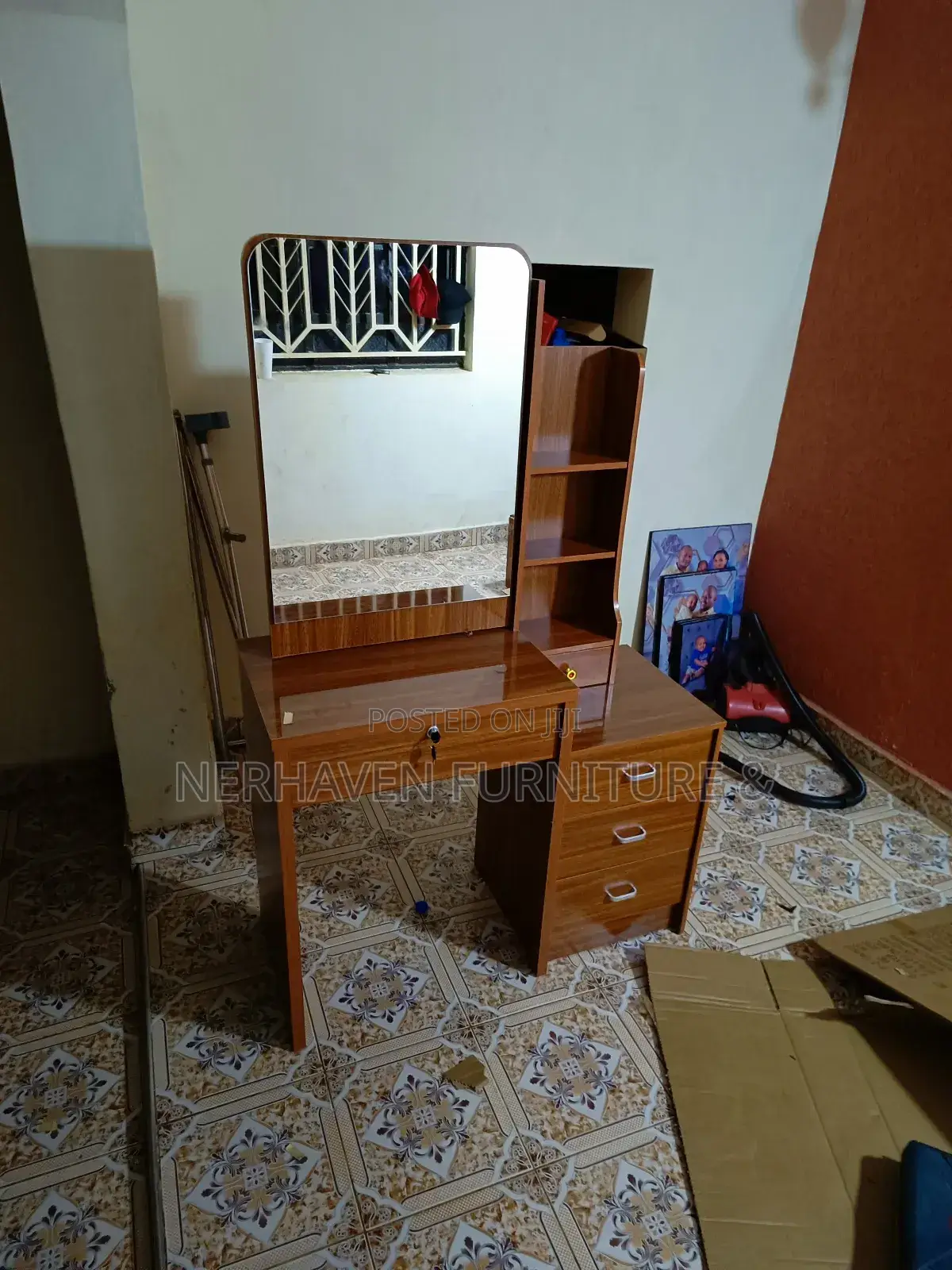 Stylish Brown Dressing Table With Sliding Mirror Door Drawers